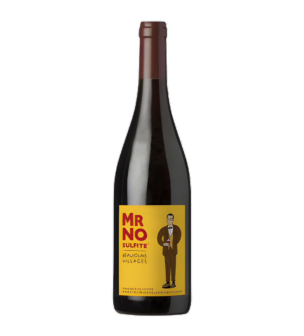 Albert Bichot Beaujolais No Sulfite red wine 75cl dark glass bottle on white background, cream label with vineyard illustration and gold accents