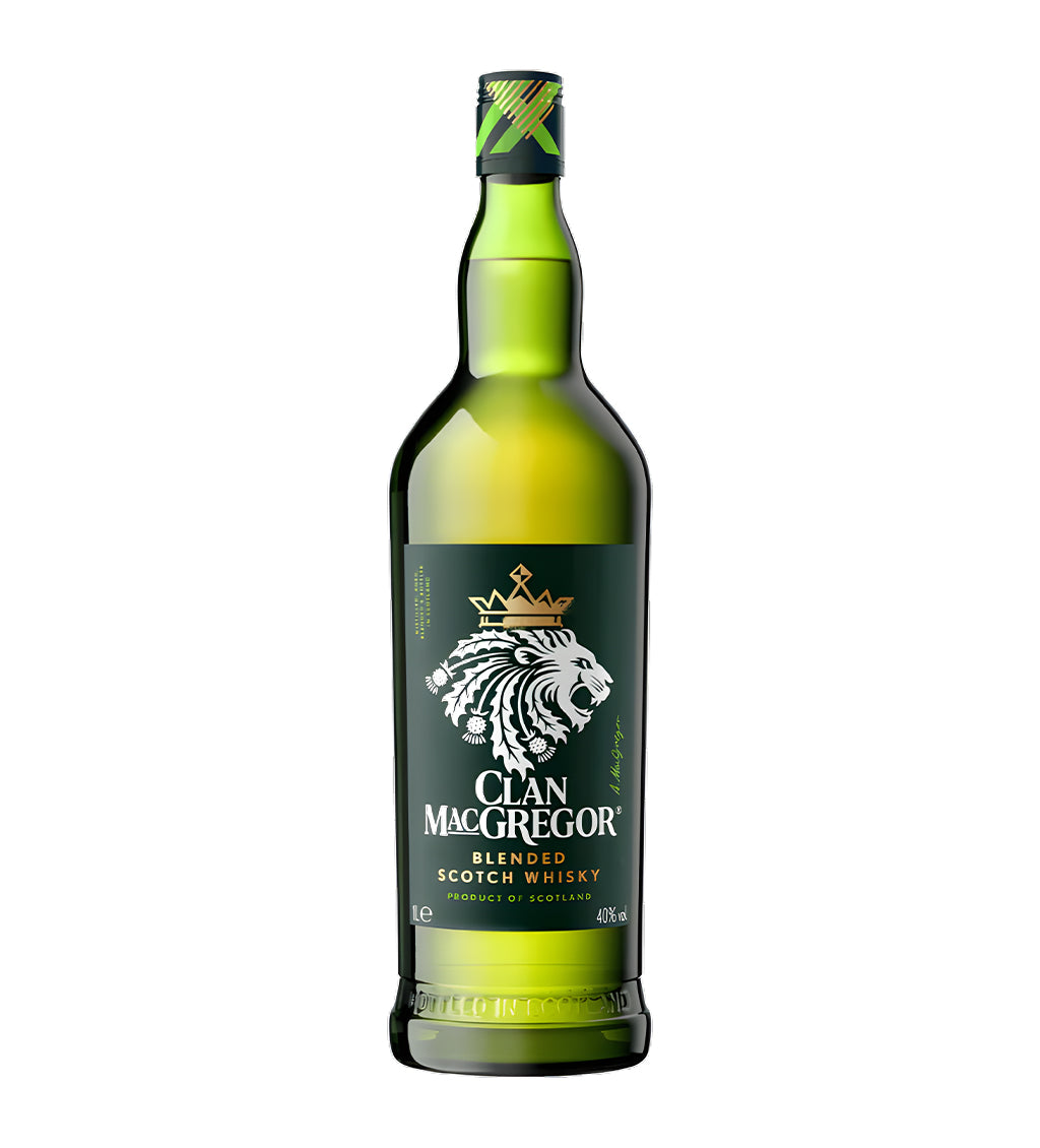 Clan MacGregor Blended Scotch Whisky 1L clear glass bottle on white background, golden amber spirit with green and gold label featuring clan crest