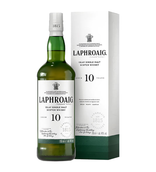 Clear glass bottle, amber whisky, traditional label, white background, sharp and realistic studio lighting.