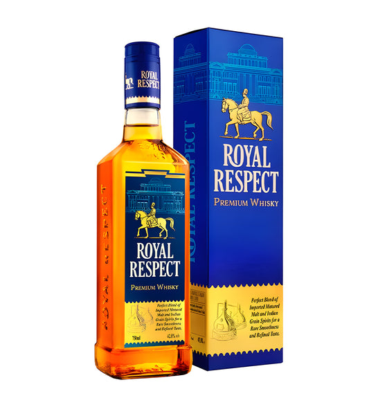 Light-to-medium amber whisky, sophisticated label, 75cl bottle, white background, soft highlights on curves, realistic shadows and reflections.