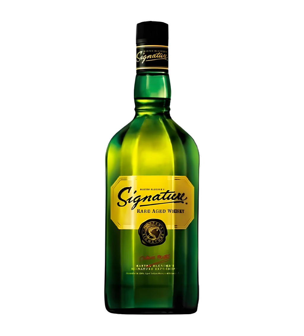 Extra-large 2L amber whisky, Signature Rare label, “WO Mon” (without monogram), cinematic lighting, realistic reflections on glass, subtle shadows, white or neutral background.