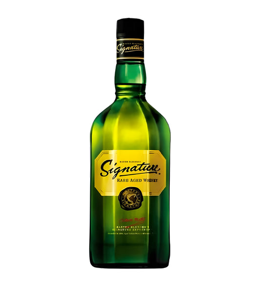 Extra-large 2L amber whisky, Signature Rare label, “WO Mon” (without monogram), cinematic lighting, realistic reflections on glass, subtle shadows, white or neutral background.