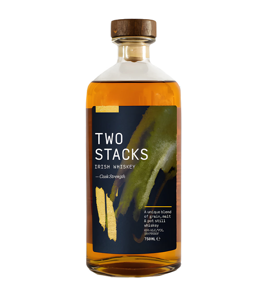 70cl cask strength blended whisky, deep amber liquid, “The Blenders Cut” label, cinematic lighting for premium feel, reflections on glass, subtle shadows, clean background.
